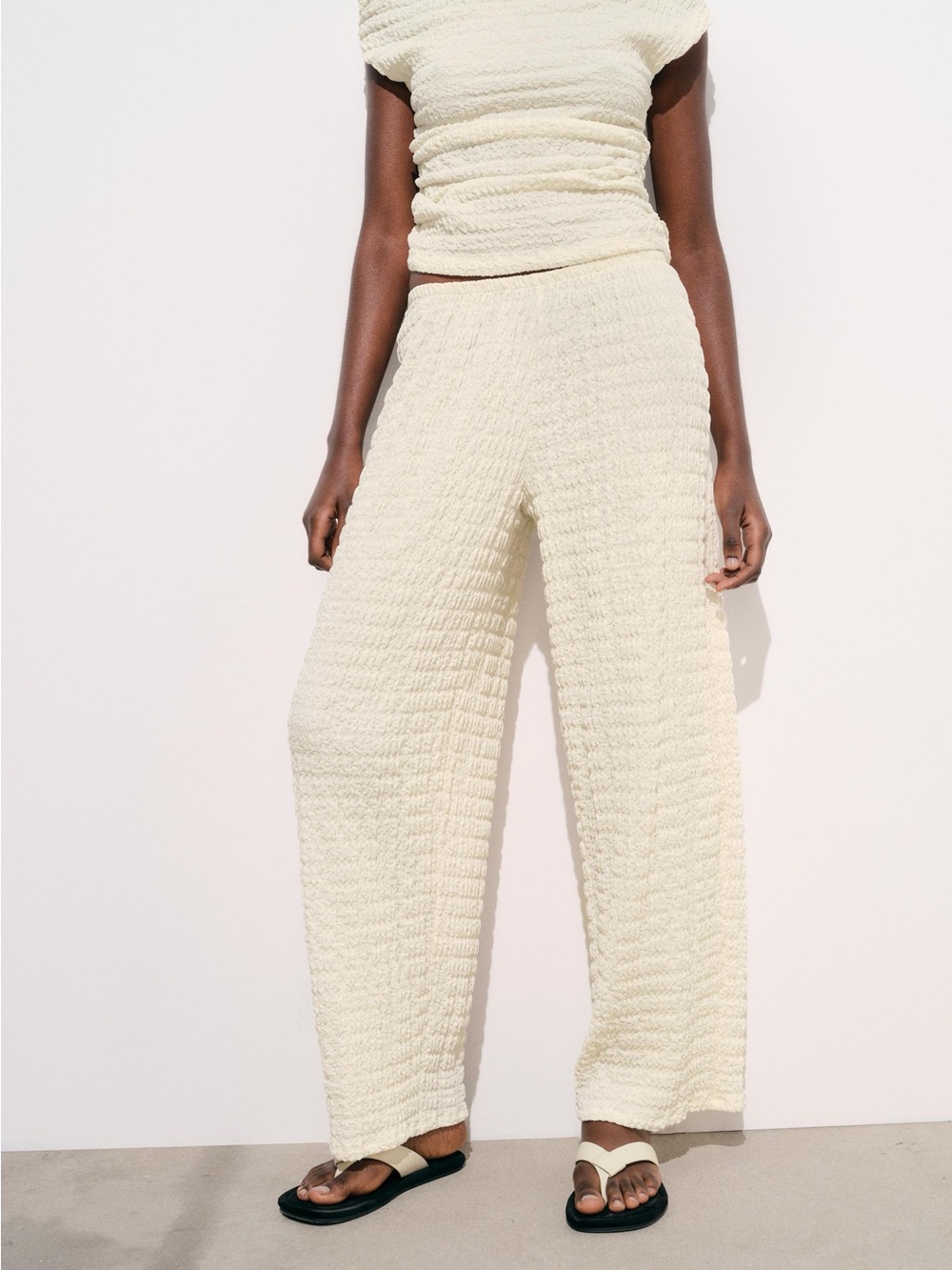 NWT Zara Ecru Textured Trousers
